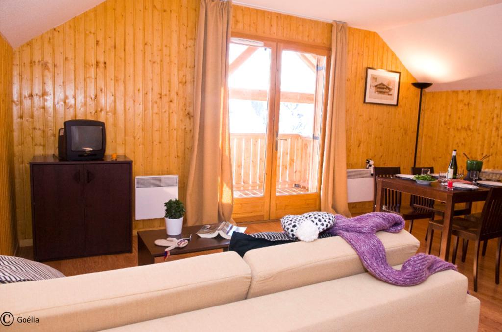 Residence Goelia Les Chalets Des Ecourts Сен-Жан-д'Арв Екстериор снимка